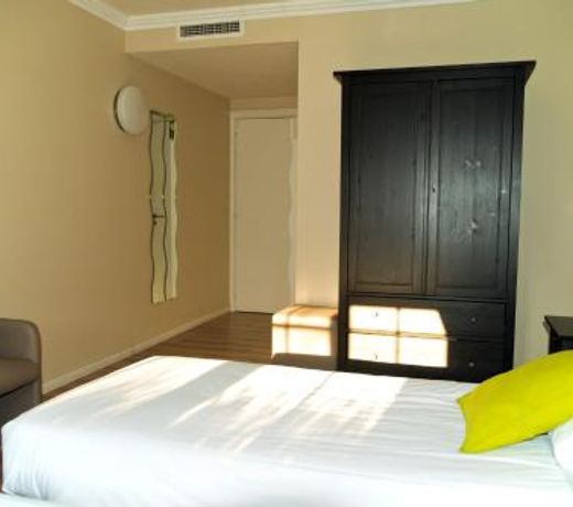 B&B Castellier