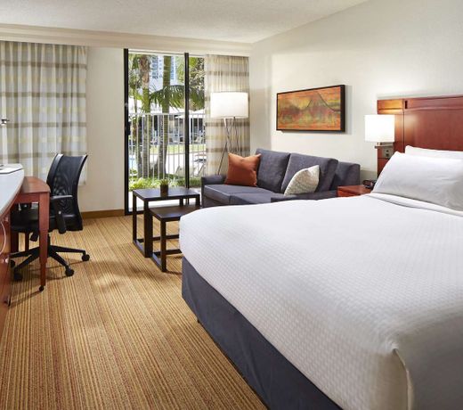 Hotel MDR Marina del Rey- a DoubleTree by Hilton