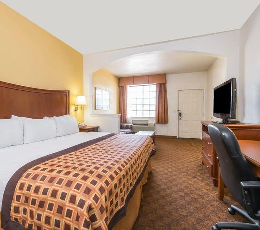 Americas Best Value Inn & Suites Fort Worth South