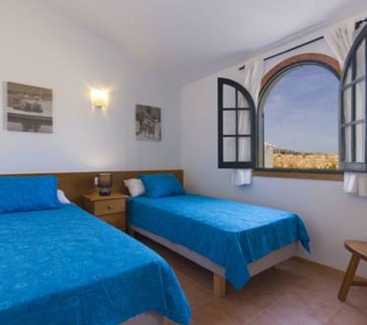Villa Lira