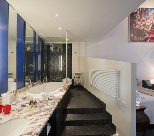 Leone Blu Suites | UNA Esperienze