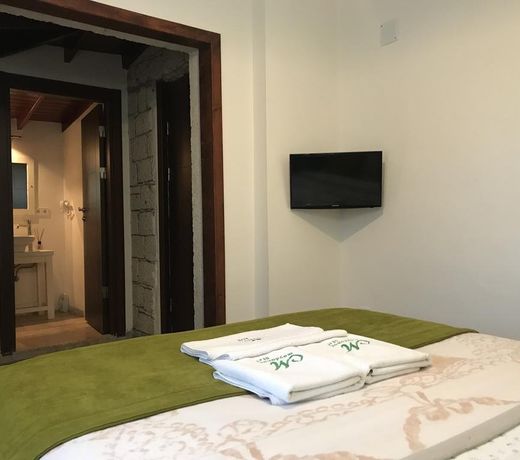ZEVKLİLER ALAÇATI boutique hotel & fine dining