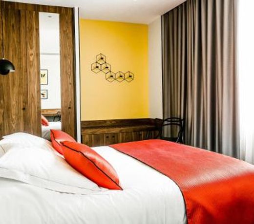 Hostellerie Du Chapeau Rouge