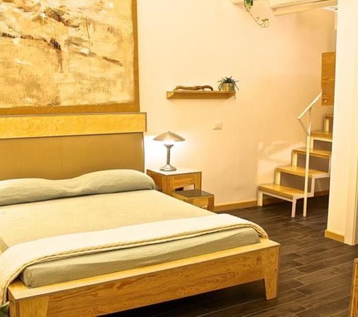 AQUAROOMS Luxury Suites