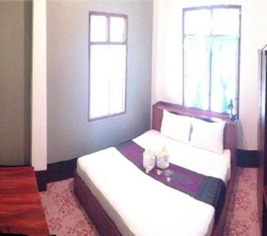 Suan Pin Houses