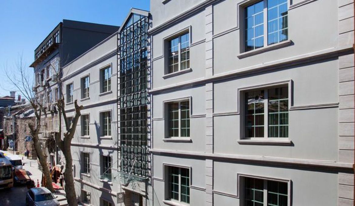 Fer Hotel