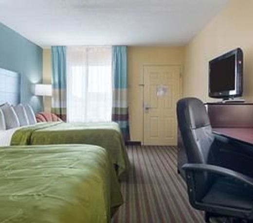 Quality Inn Calhoun North I-75