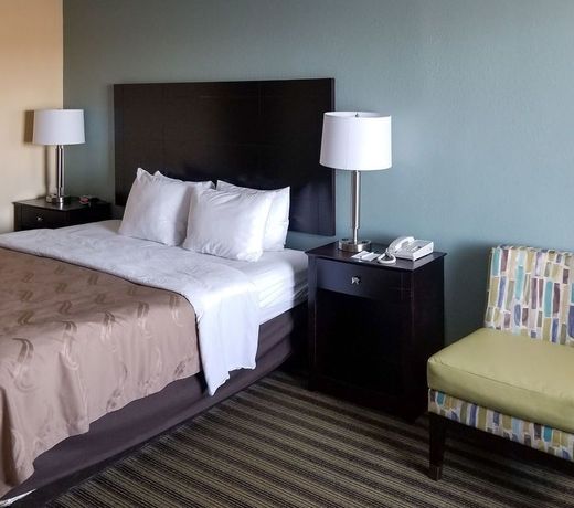 Quality Inn Calhoun North I-75