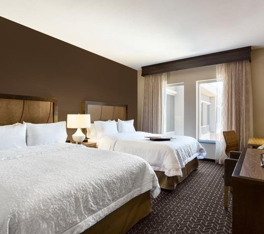 Hampton Inn and Suites Clayton/St. Louis-Galleria Area