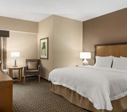 Hampton Inn and Suites Clayton/St. Louis-Galleria Area