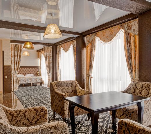 Nairi Hotel