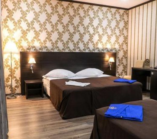 Hotel Gold Shark