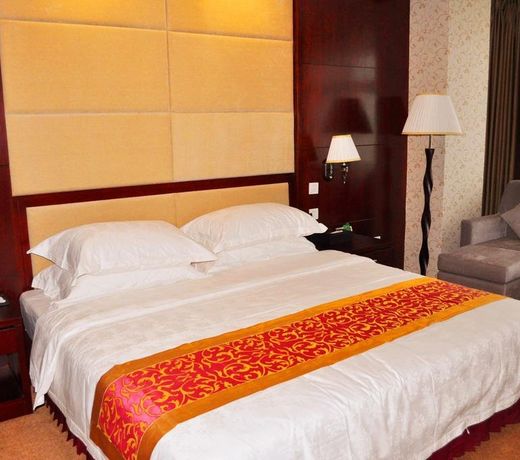 Green Gold Hotel