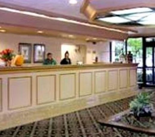 QUALITY INN MARKET CENTER