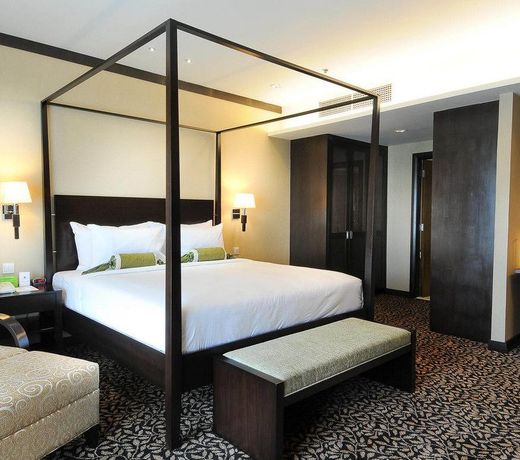 Micasa All Suites Hotel