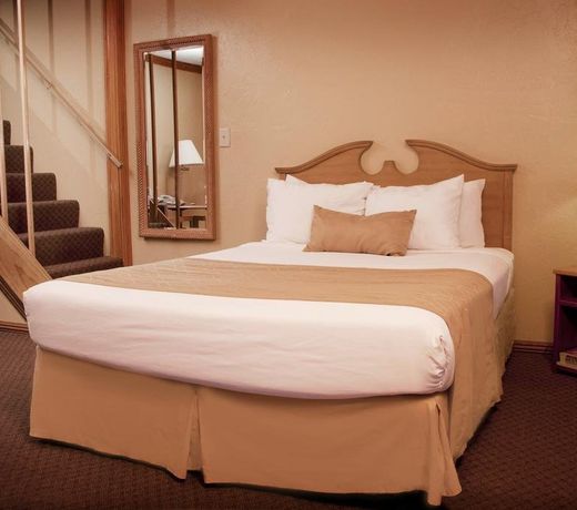 Iron Horse Inn