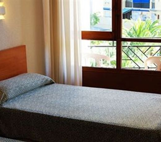 HOTEL ZAPATA