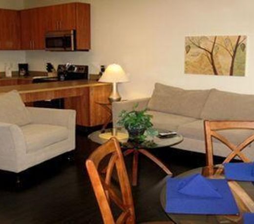 Kirkwood Civic Ctr Hotel
