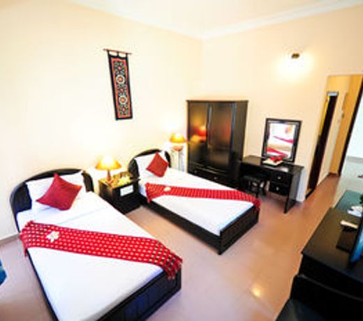 Four Oceans Resort