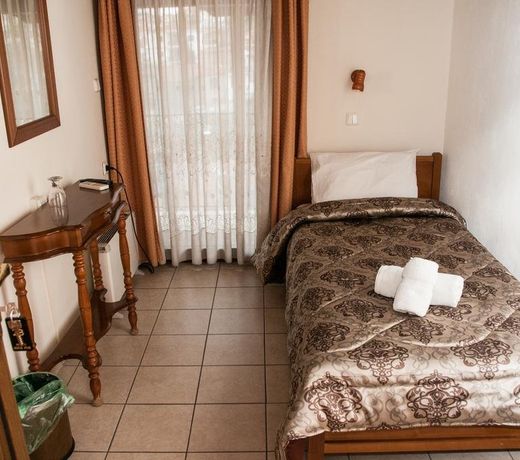 Aeolic Star Hotel