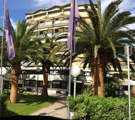 Hotel Caesar Residence & SPA