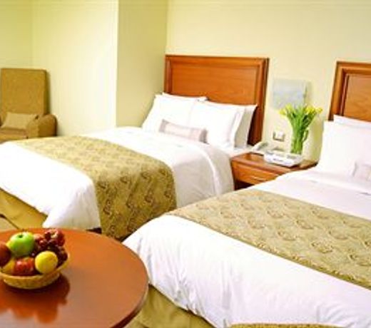 Sol de Oro Hotel & Suites