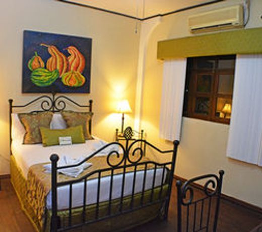 Hotel Los Balcones Leon