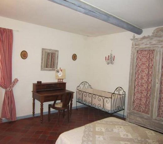 LA TONNELLE DES OCRES