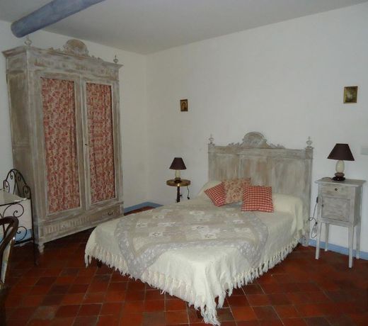 LA TONNELLE DES OCRES
