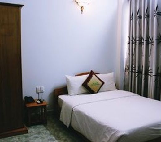 Tre Xanh Hotel