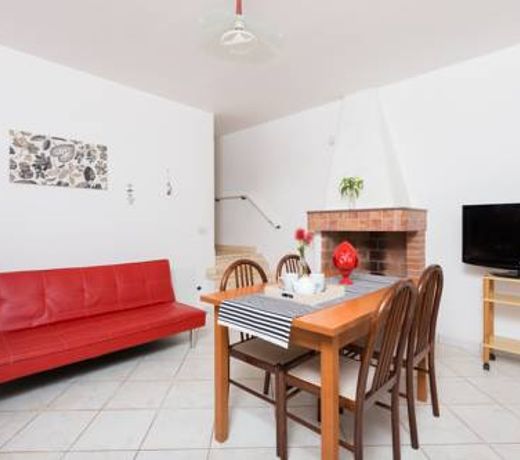 Villa Laurenzia a Torre Santa Sabina