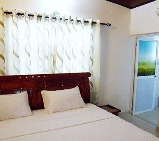 Crystal V Tourist Resort