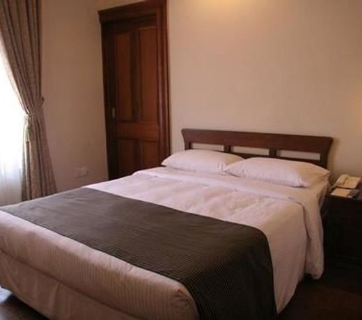 Crystal V Tourist Resort