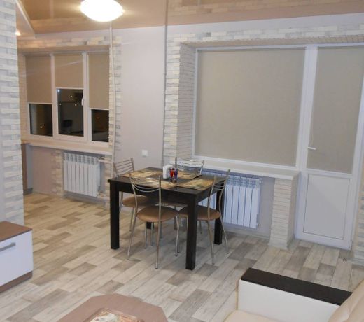 APPARTMENT ON ROKOSSOVSKOGO