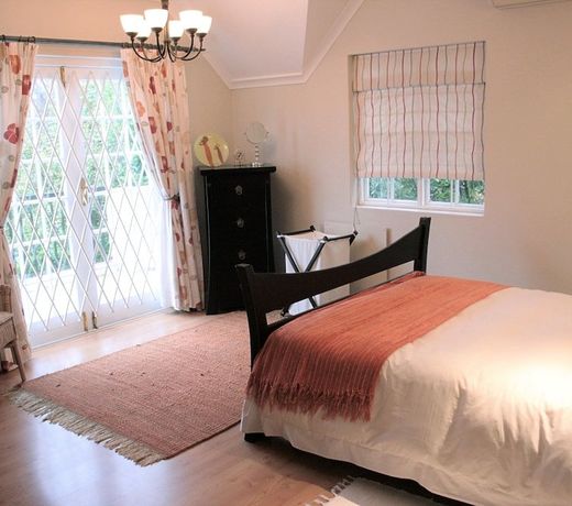 Jonquil Guest Cottage