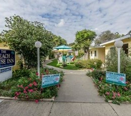Beach House Inn