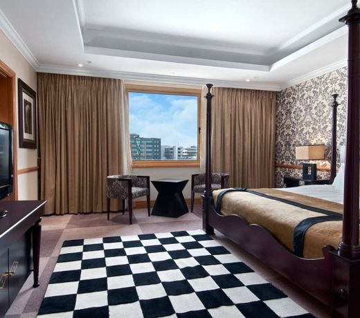 Hilton Sandton