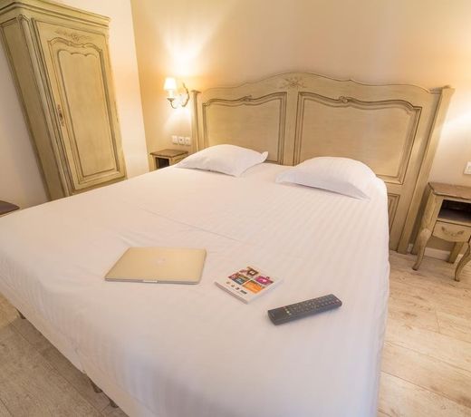 The Originals Boutique, HÃ´tel Les PoÃ¨mes de Chartres (Inter-Hotel)