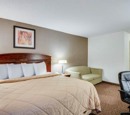 Quality Inn Fairmont