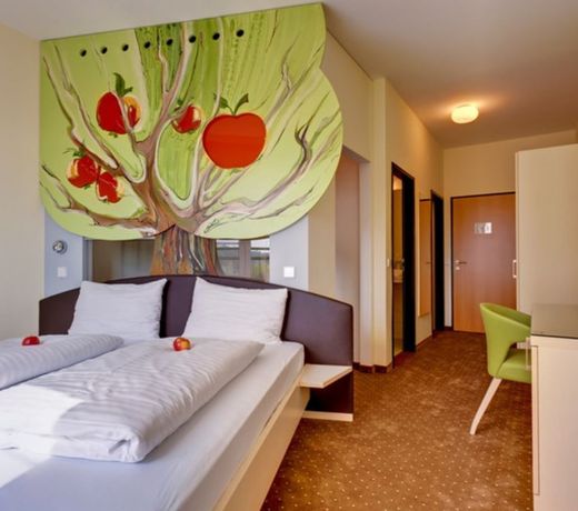 Pension Sonnengarten & Therme included - auch am An- & Abreisetag!