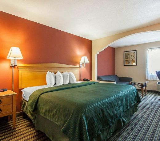 Quality Inn & Suites