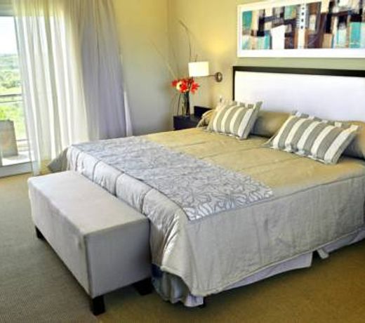 Howard Johnson Hotel Piedras Moras
