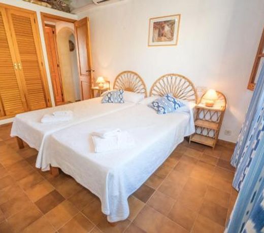 Holiday Home Can Niu by Interhome