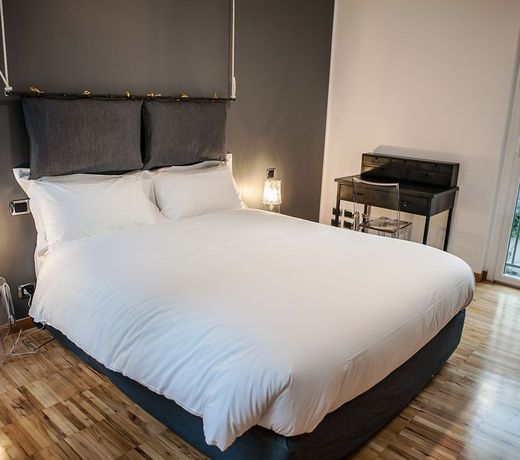 CittÃ  Studi Suites Collection