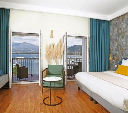 Hotel Balanea