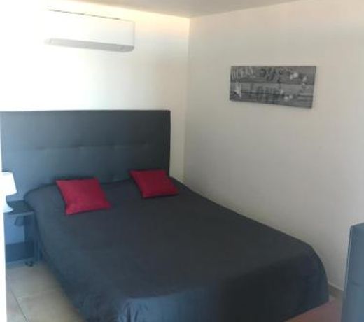 Calvi Residence