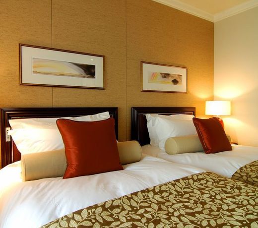 Yokohama Royal Park Hotel