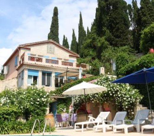 L'Oustalounet Chambres d'Hotes