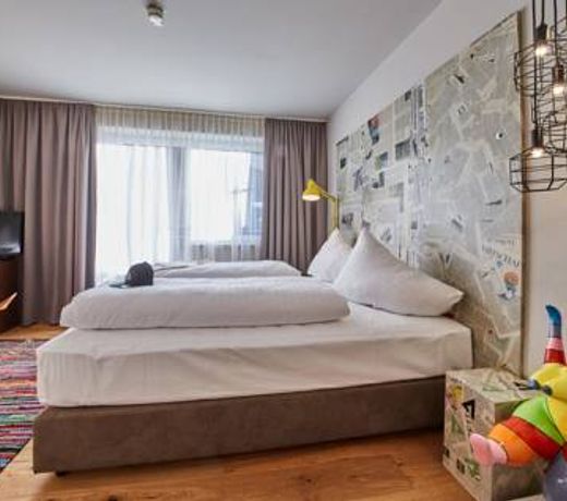 LALA arthotel