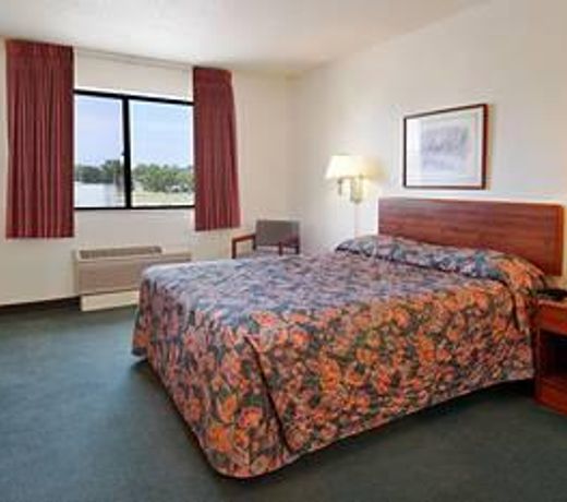Americas Best Value Inn Zumbrota
